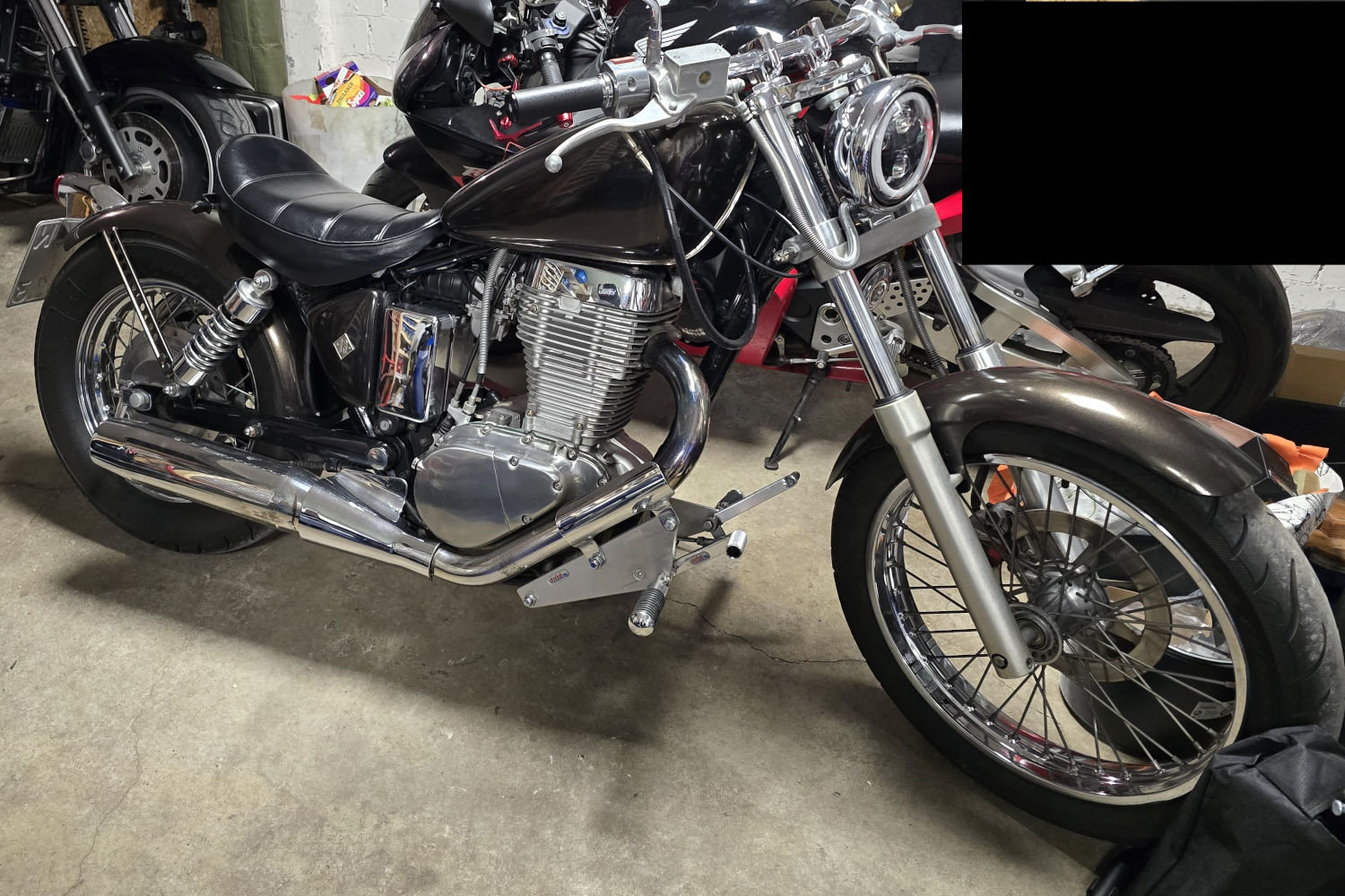 Suzuki LS650