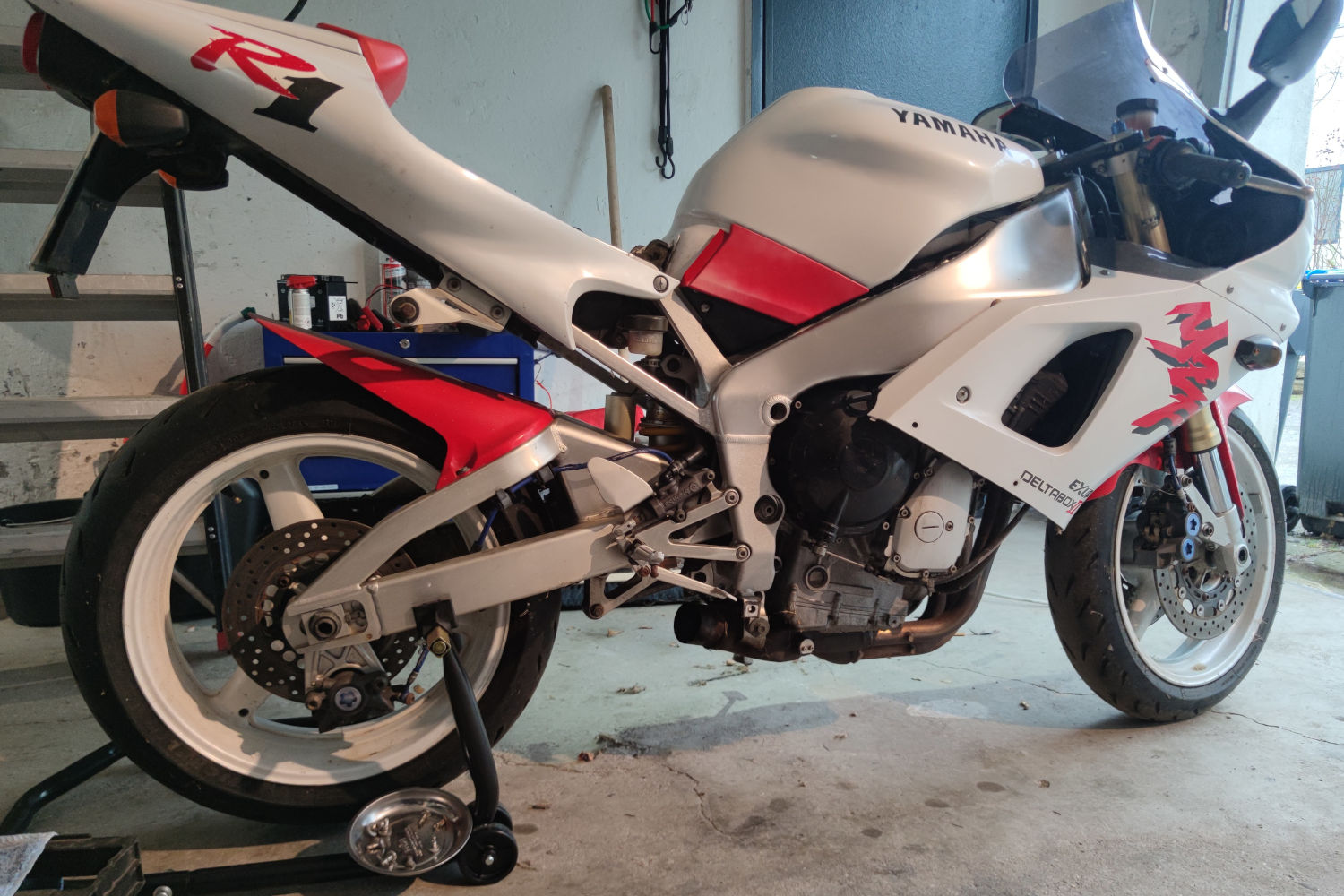 Yamaha YZF-R1 RN01